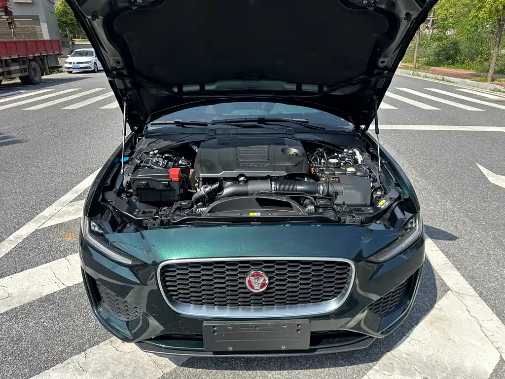 Jaguar XEL 2023 2.0T 250PS R-DYNAMIC S Advanced Sports Edition купить на сайте DeffCars