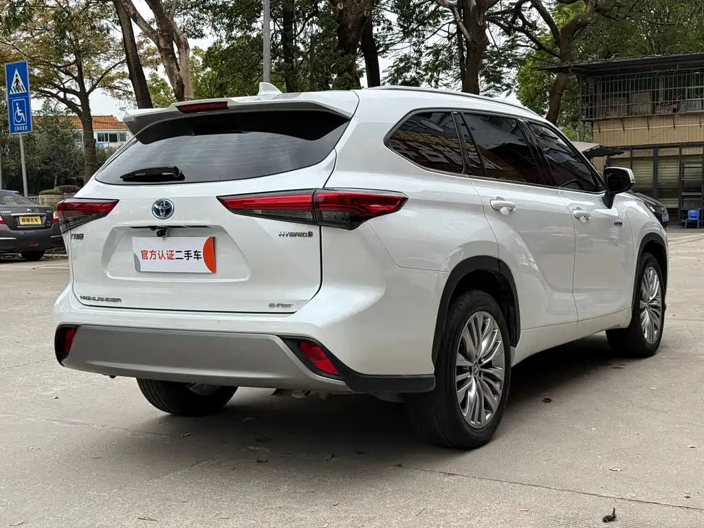 Highlander 2023 2.5L smart electric hybrid dual-engine four-wheel drive luxury version 7 seats купить на сайте DeffCars