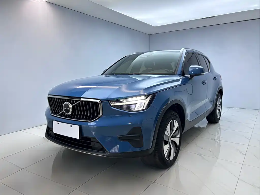 Volvo XC40 2024 B3 Zhiyuan Luxury Edition купить на сайте DeffCars