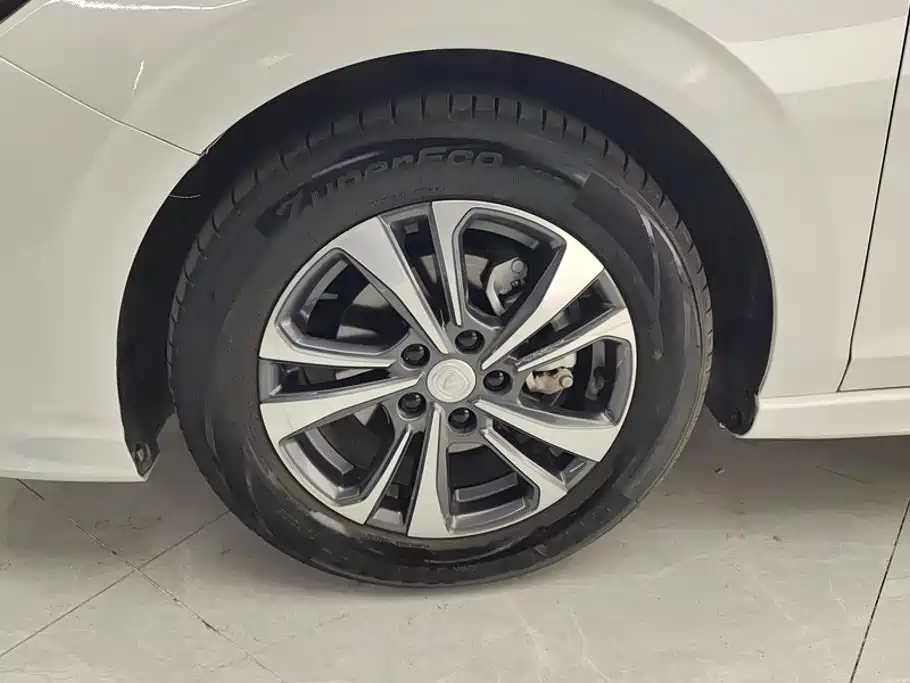 Eado 2025 PLUS 1.4T dual-clutch high-energy version купить на сайте DeffCars