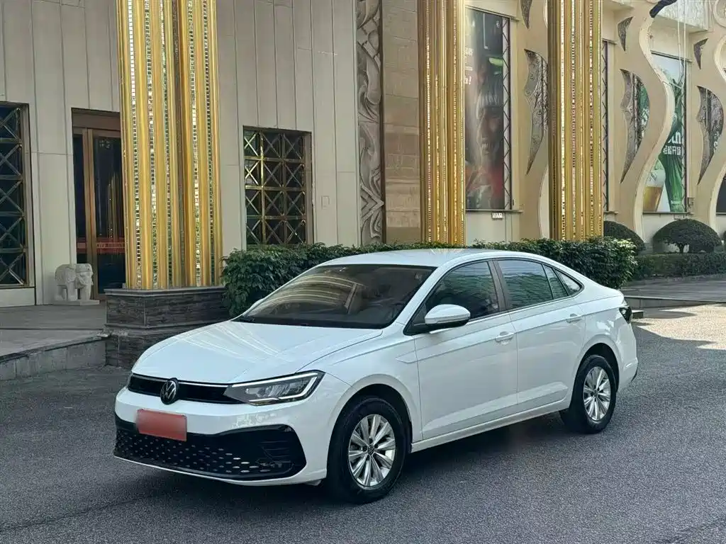 Lavida 2023 1.5L automatic Deyi version купить на сайте DeffCars