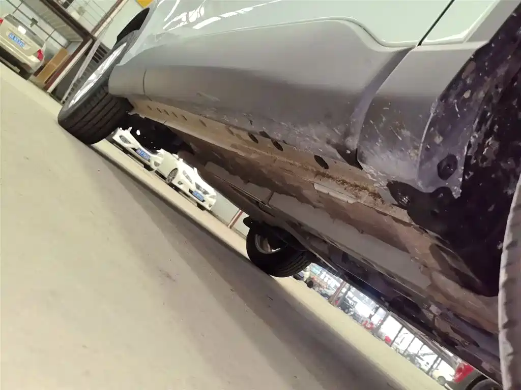 Fenglanda 2023 2.0L CVT leading version купить на сайте DeffCars