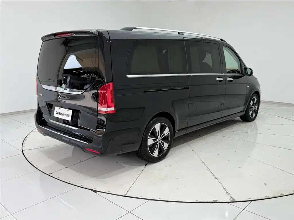 Mercedes-Benz V-Class 2020 V 260 L Long Wheelbase Luxury Edition купить на сайте DeffCars