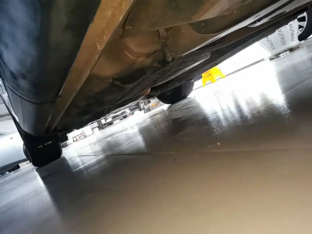 Voyager imported 2019 2.0T two-wheel drive exclusive version, National VI купить на сайте DeffCars