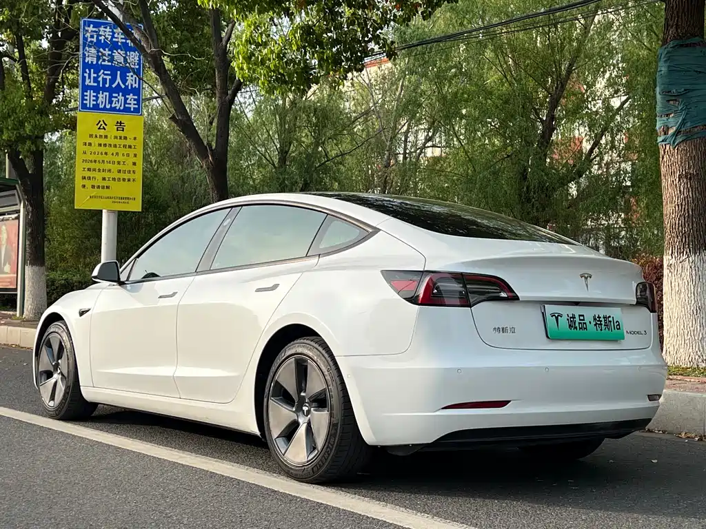 Model 3 2021 standard range rear drive upgraded version 3D6 купить на сайте DeffCars