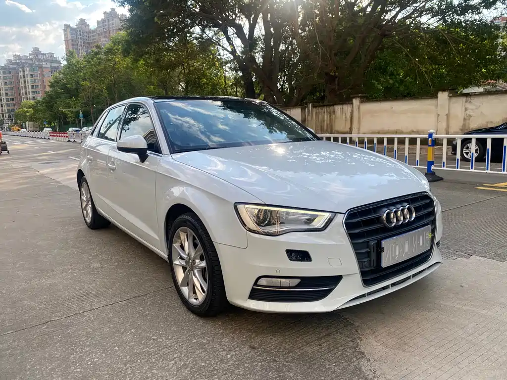 Audi A3 2014 Sportback 35 TFSI automatic comfort model купить на сайте DeffCars