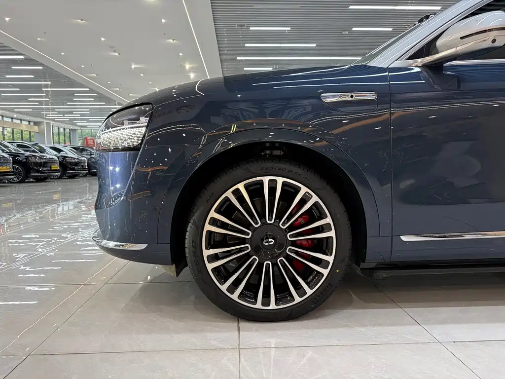 Wenjie M9 2024 extended range Ultra version 52kWh 5-seater version купить на сайте DeffCars