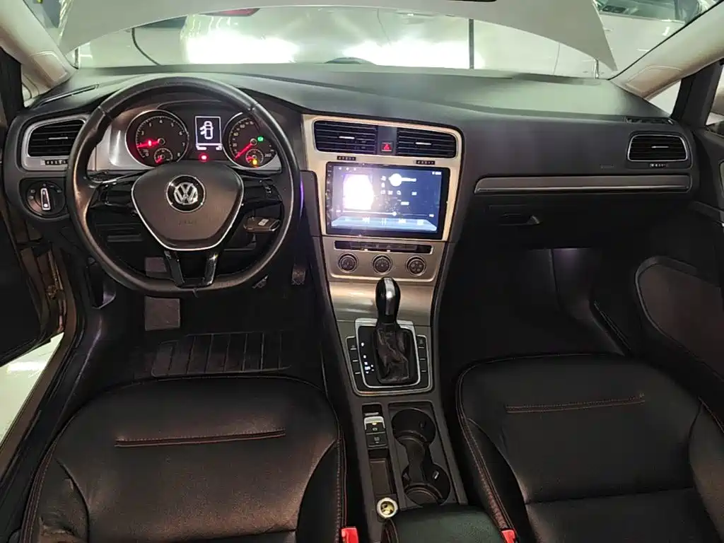 Golf 2015 1.4TSI automatic comfort type купить на сайте DeffCars