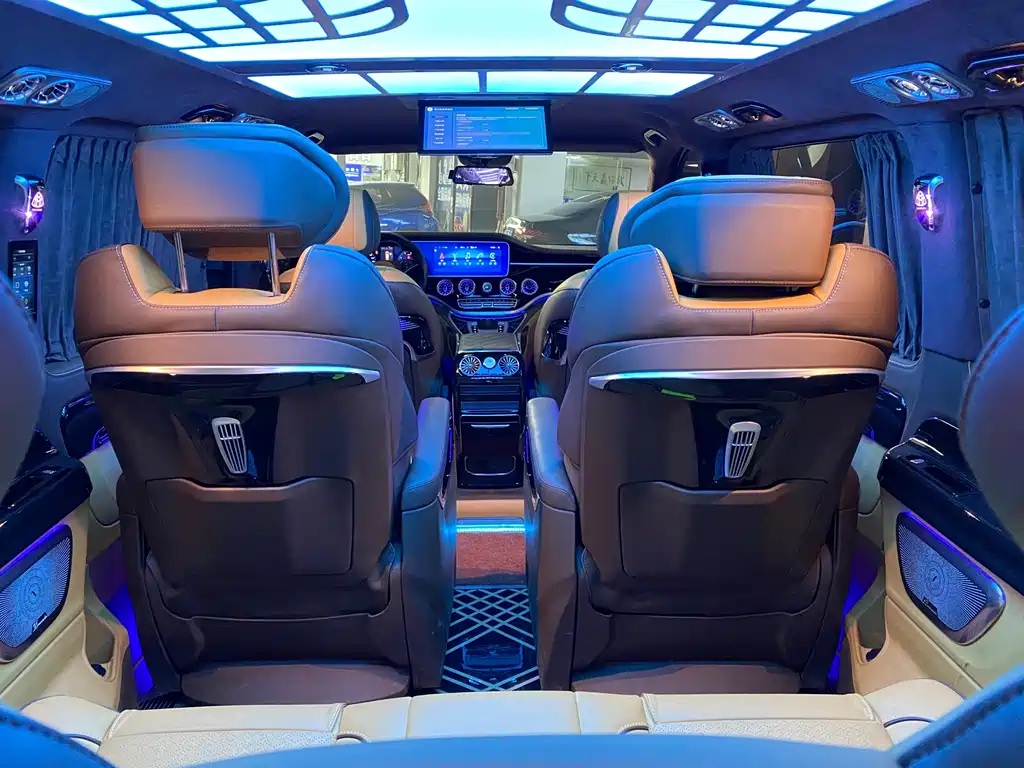 Vito 2023 2.0T Business Edition 7 seats купить на сайте DeffCars