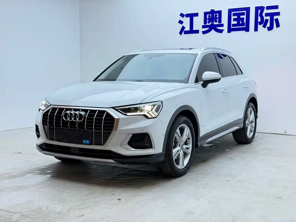 Audi Q3 2021 35 TFSI Fashionable and Elegant купить на сайте DeffCars