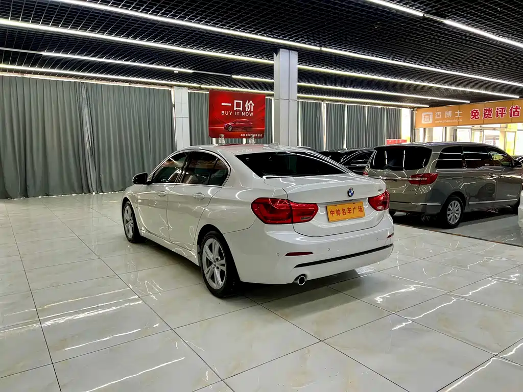BMW 1 Series 2017 118i Design Package купить на сайте DeffCars