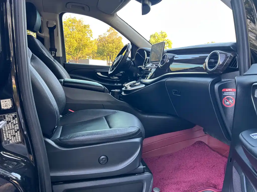 Mercedes-Benz V-Class 2018 V 260 Pilot Edition National VI купить на сайте DeffCars