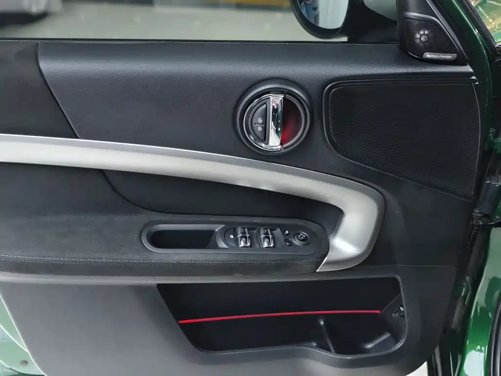 MINI COUNTRYMAN 2020 2.0T COOPER S ALL4 Polar Edition купить на сайте DeffCars