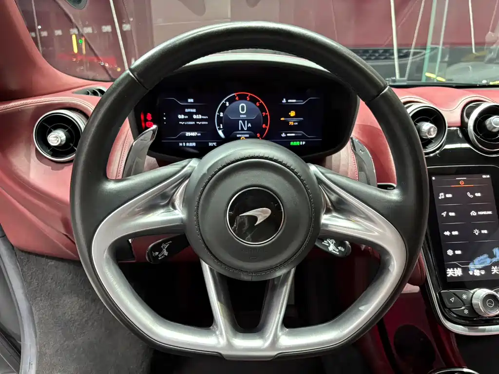 Mclaren GT 2022 4.0T Standard Edition купить на сайте DeffCars