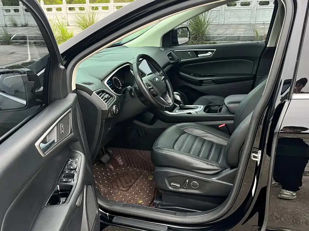 Ruijie 2018 EcoBoost 245 2WD Platinum 5-seater купить на сайте DeffCars