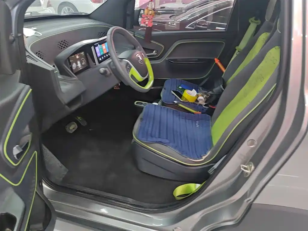 Baojun E100 2019 250KM Smart Travel Edition купить на сайте DeffCars