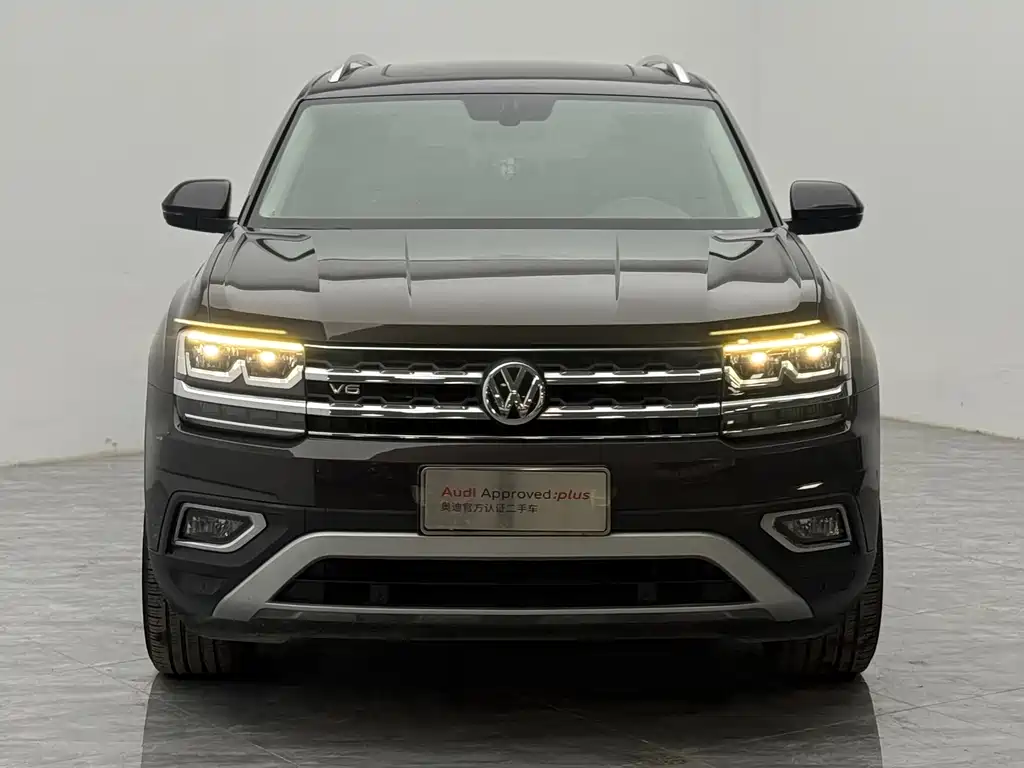 Touron 2017 530 V6 four-wheel drive luxury version купить на сайте DeffCars