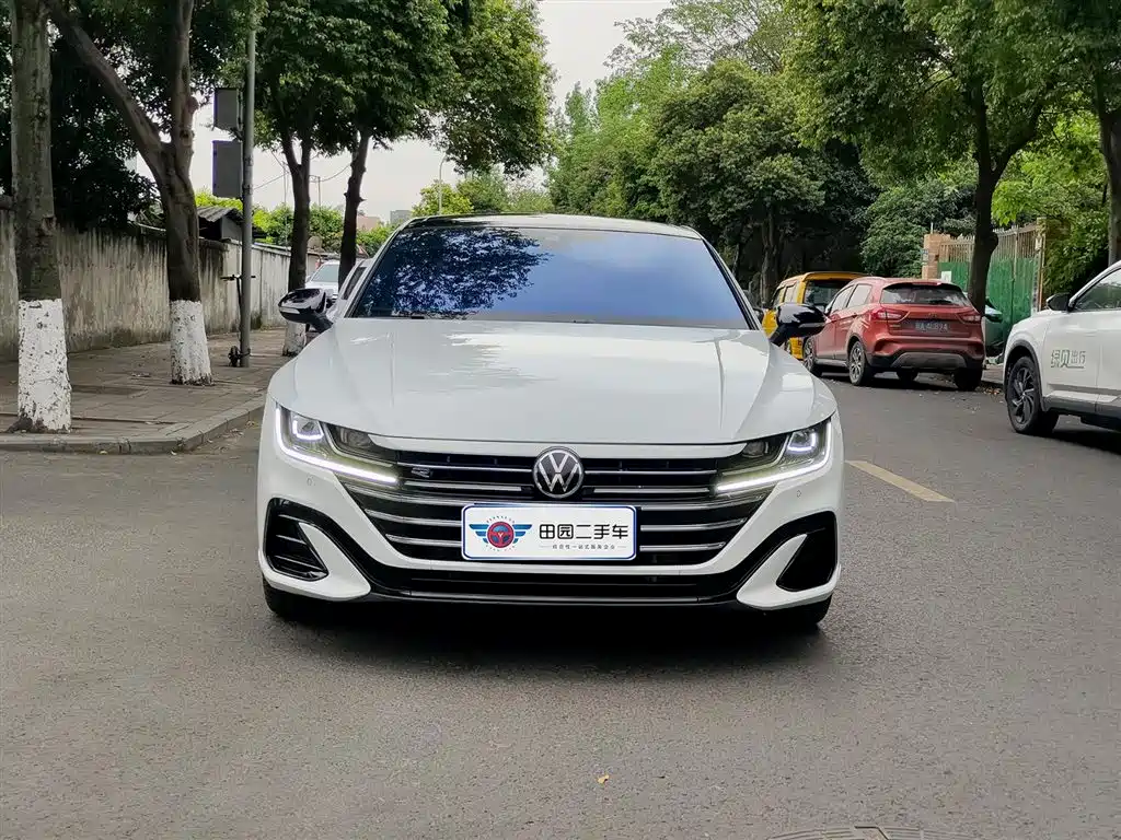 FAW-Volkswagen CC 2021 380TSI eye-catching version купить на сайте DeffCars