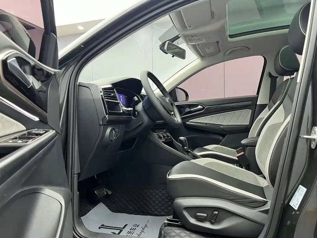Jetta VS7 2022 280TSI automatic high-gloss enjoyment version купить на сайте DeffCars