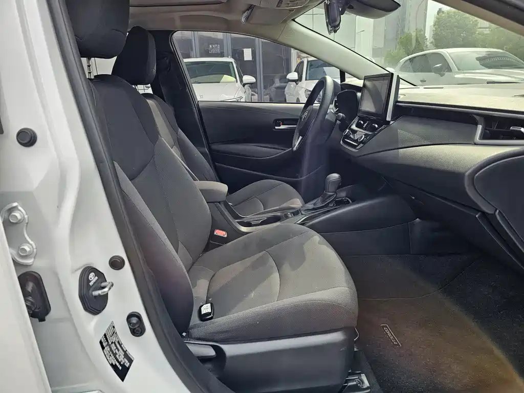 Corolla 2021 TNGA 1.5L CVT Elite Edition купить на сайте DeffCars