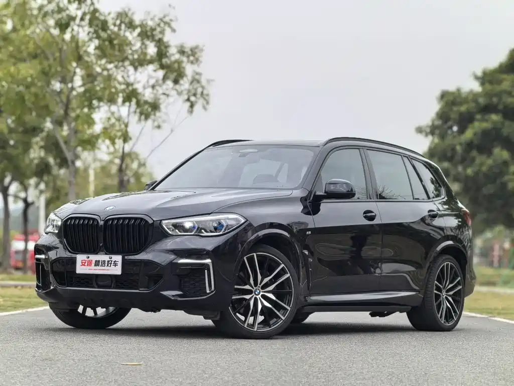 BMW X5 2022 facelift xDrive 40Li M sports package купить на сайте DeffCars