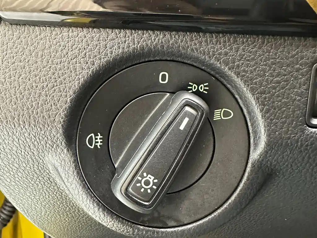 Komic 2022 GT 1.5L Automatic Premium Edition купить на сайте DeffCars