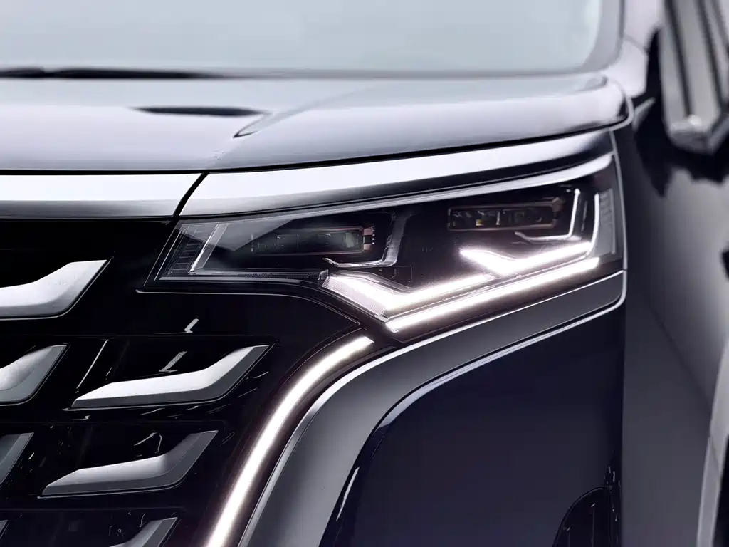 Denza D9 2025 DM-i smart driving version 1020 four-wheel drive flagship model купить на сайте DeffCars