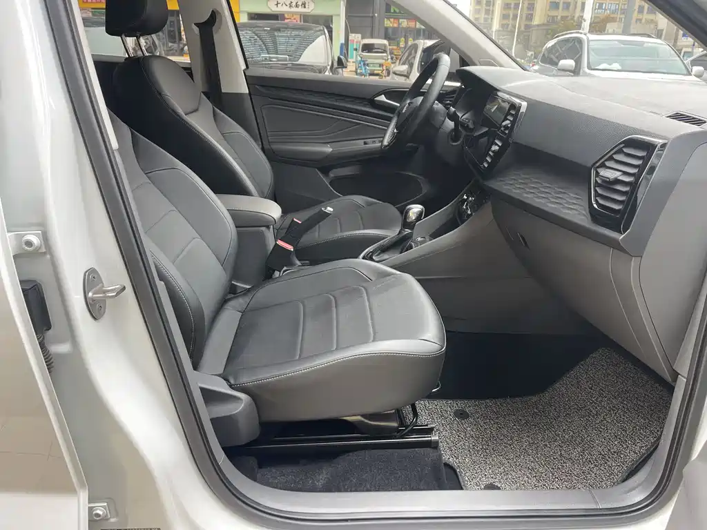 Jetta VS5 2021 280TSI automatic joy model купить на сайте DeffCars