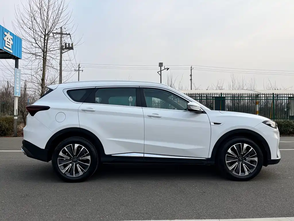 Jietu X70 PLUS 2025 1.5T CVT flagship PRO 5-seater купить на сайте DeffCars