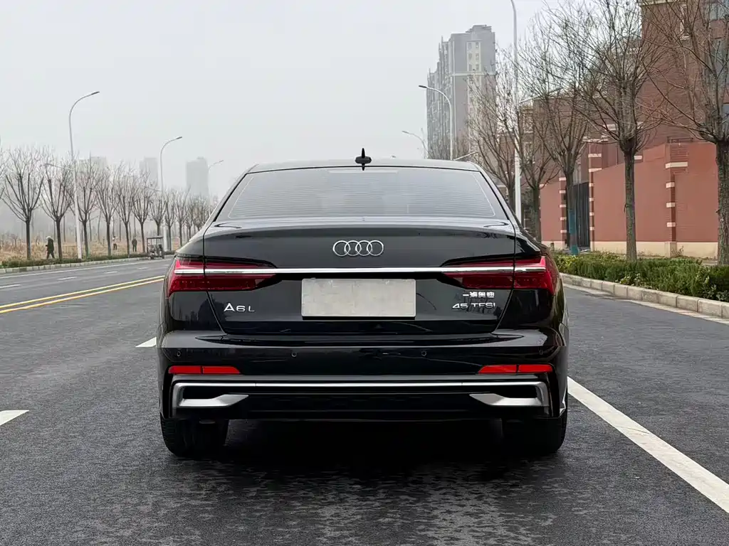 Audi A6L 2024 45 TFSI Premium Dynamic Model купить на сайте DeffCars