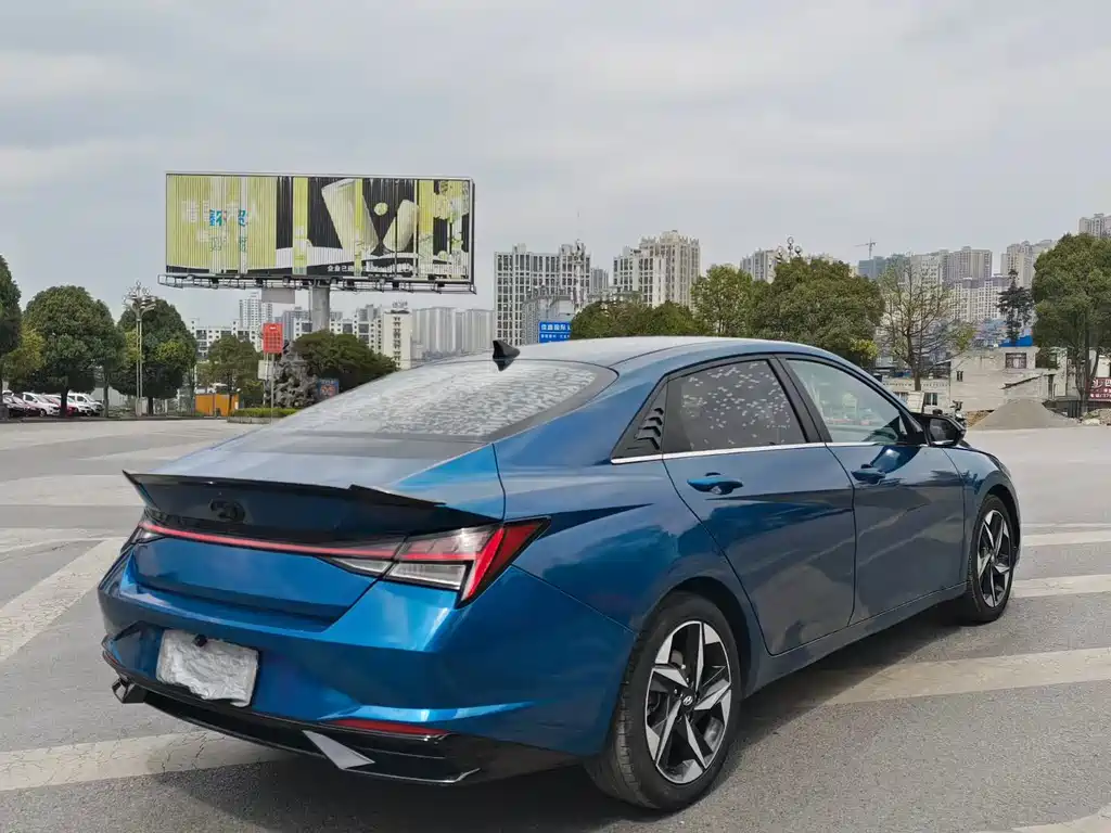 Elantra 2021 1.5L CVT LUX Premium Edition купить на сайте DeffCars