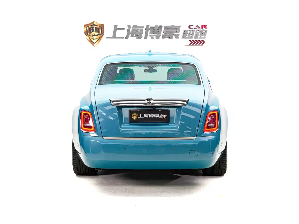 Phantom 2018 6.7T long wheelbase version купить на сайте DeffCars