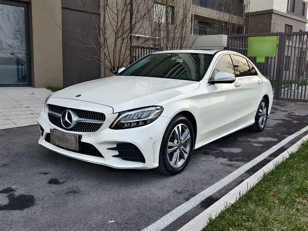 Mercedes-Benz C-Class 2020 C 200 L Fashionable Sports Edition купить на сайте DeffCars