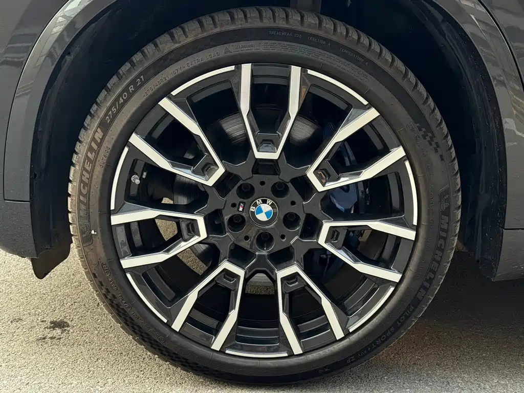 BMW X5 2023 xDrive 40Li M Sports Night Package купить на сайте DeffCars