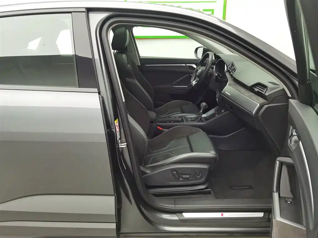 Audi Q3 Sportback 2020 40 TFSI Fashion купить на сайте DeffCars