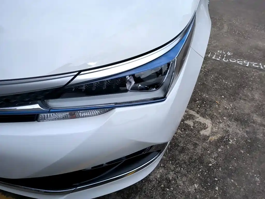 Corolla Dual Engine E+ 2019 1.8L E-CVT leading version купить на сайте DeffCars
