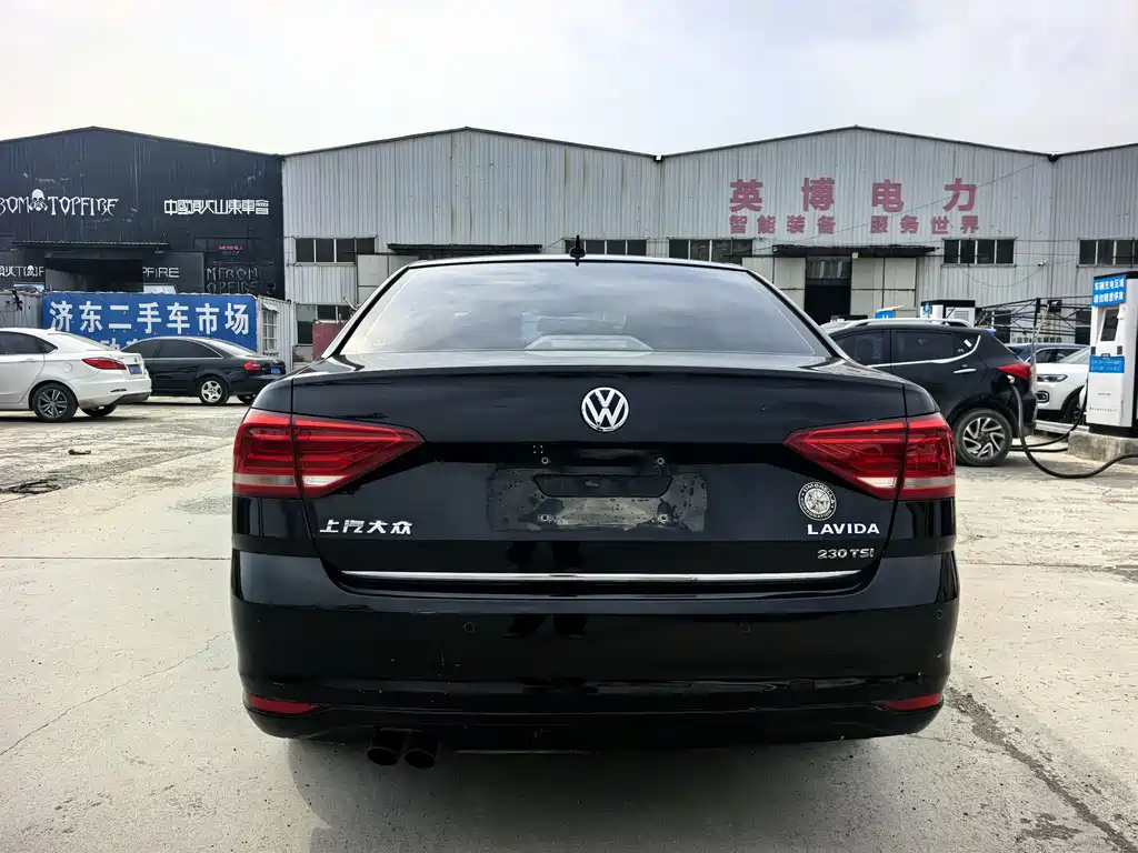 Lavida 2017 230TSI DSG Comfort Edition купить на сайте DeffCars