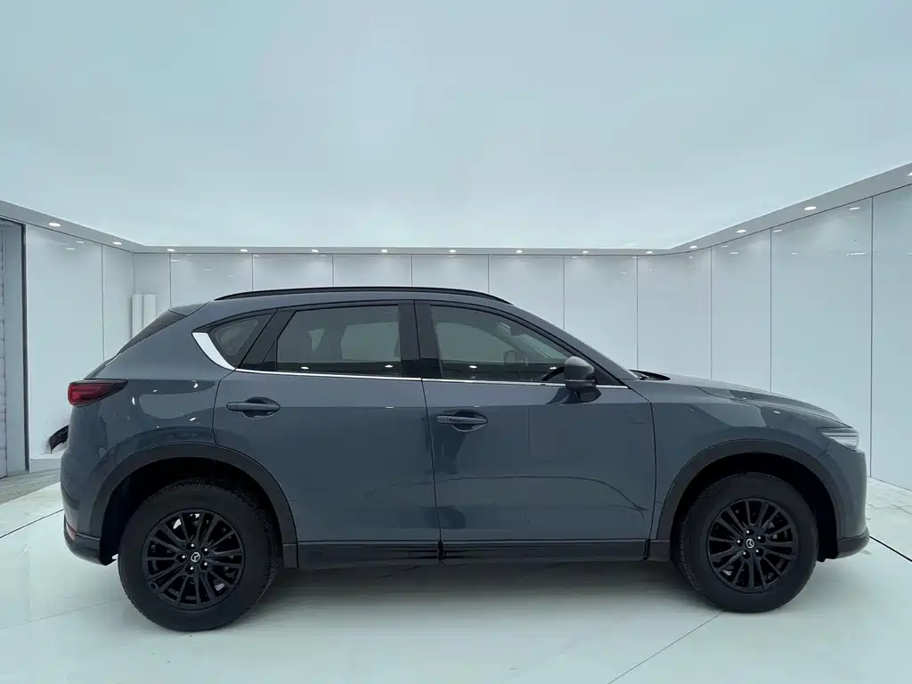 Mazda CX-5 2021 2.0L automatic two-wheel drive Black Knight купить на сайте DeffCars