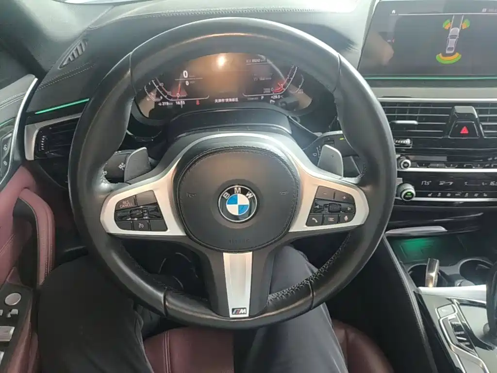 BMW 5 Series 2020 530Li Leading M Sports Package купить на сайте DeffCars