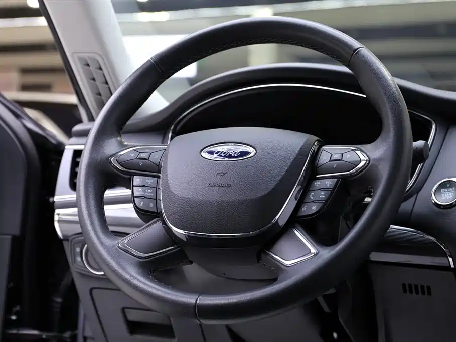 Taurus 2019 EcoBoost 245 Exclusive Edition купить на сайте DeffCars