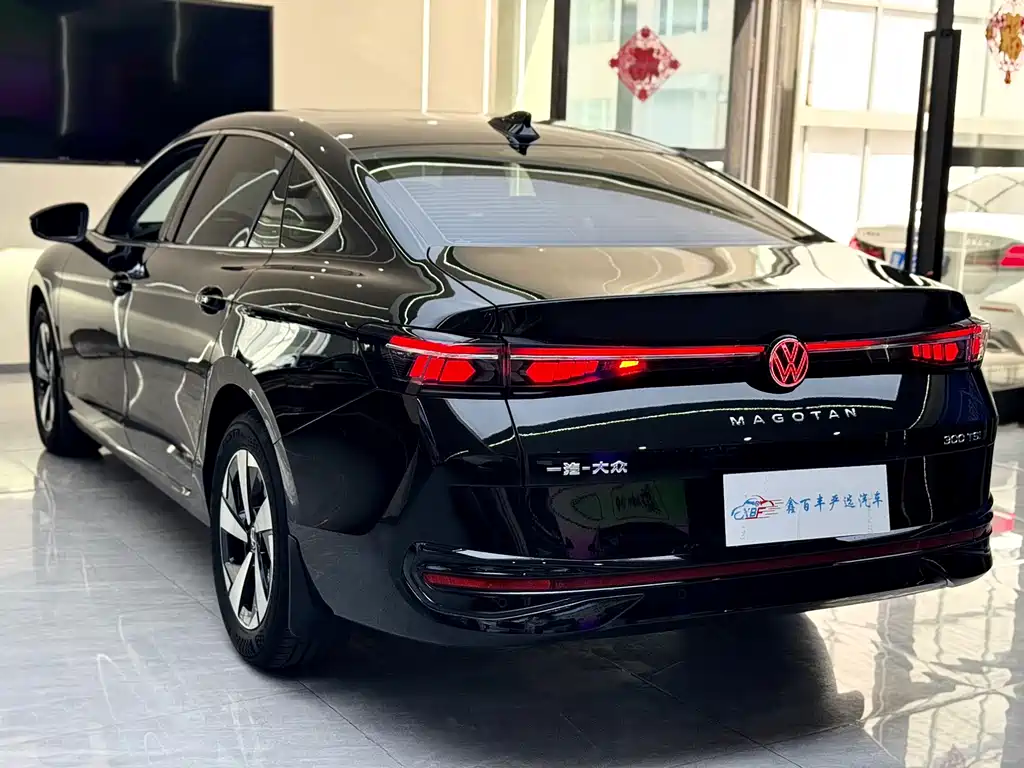 Magotan 2024 300TSI DSG Exclusive Edition Conspicuous Package купить на сайте DeffCars