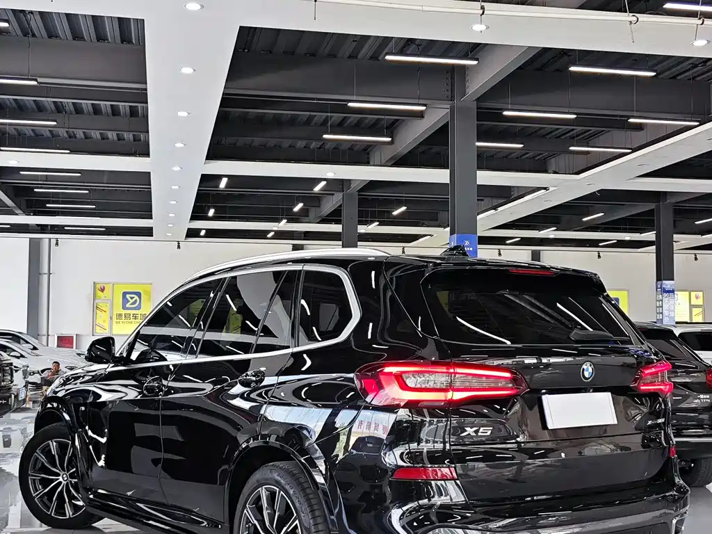BMW X5 imported 2021 xDrive30i M sports package купить на сайте DeffCars