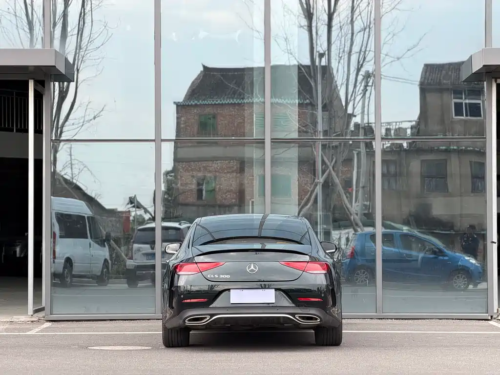 Mercedes-Benz CLS 2023 facelift CLS 300 luxury model купить на сайте DeffCars