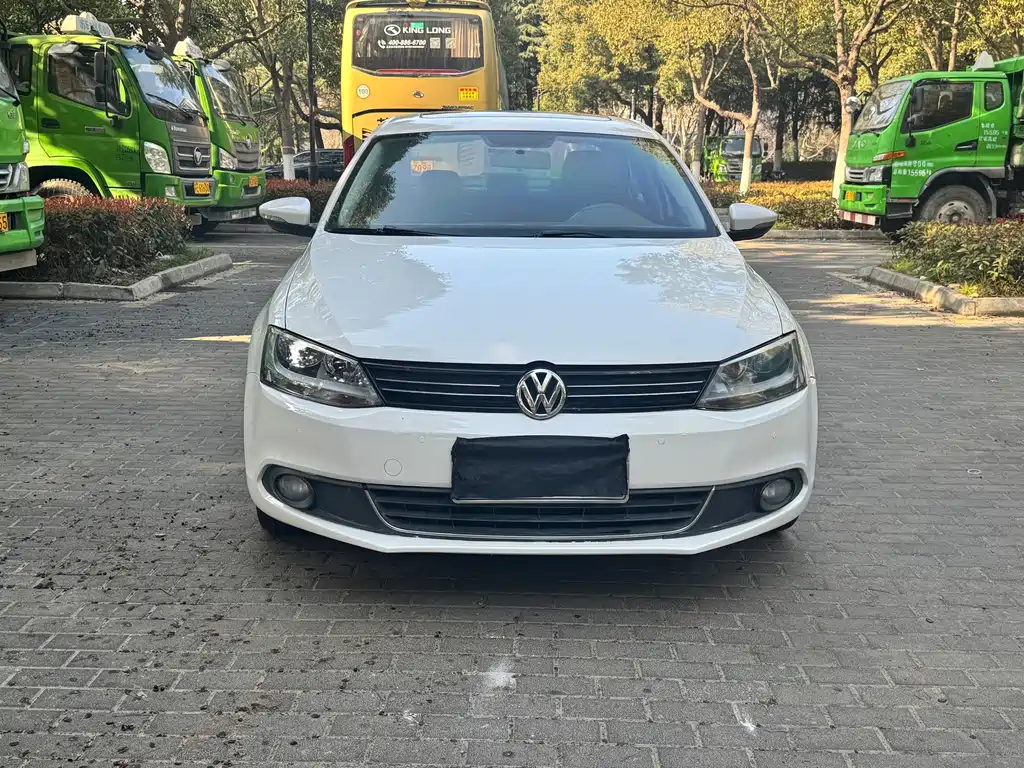 Sagitar 2014 1.4TSI automatic luxury model купить на сайте DeffCars