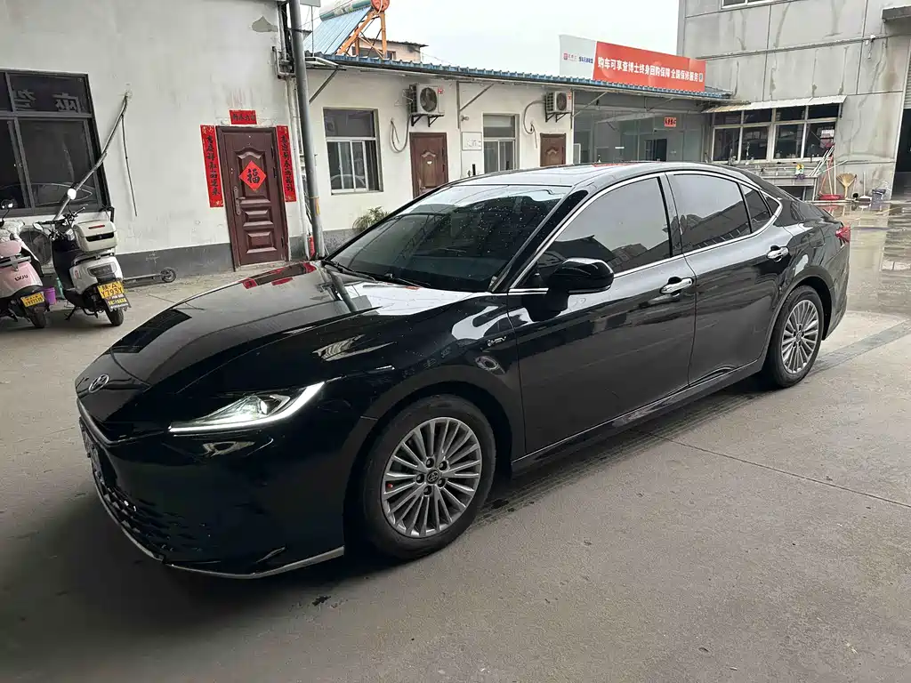 Camry 2024 Shuangqing 2.0HGVP Deluxe Edition купить на сайте DeffCars