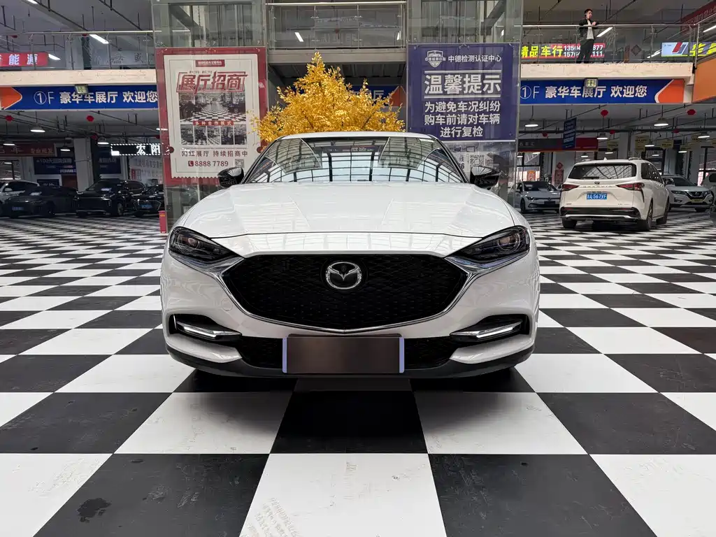 Mazda CX-4 2021 2.0L automatic two-wheel drive Blue Sky Exploration Edition купить на сайте DeffCars