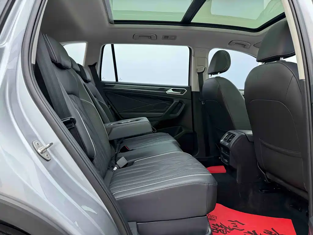 Tiguan L 2022 330TSI automatic two-wheel drive smart version купить на сайте DeffCars