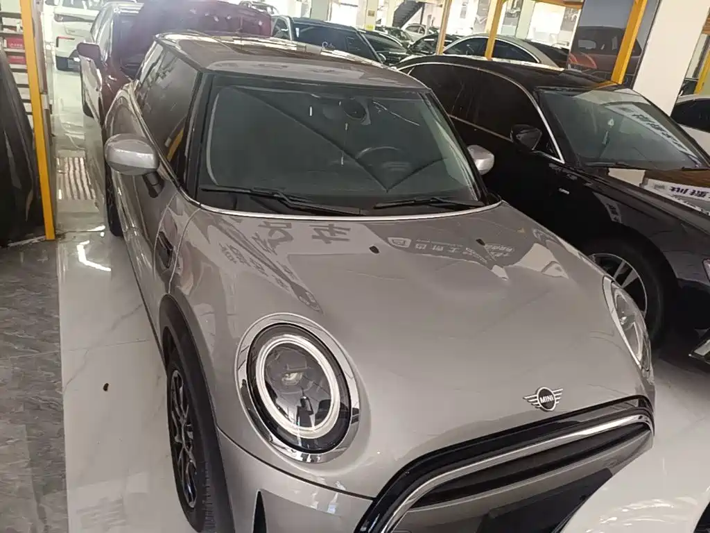 MINI 2023 1.5T ONE купить на сайте DeffCars