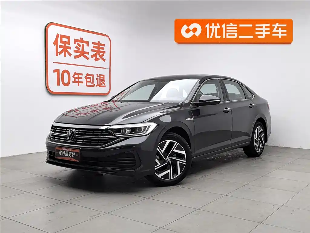 Sagitar 2025 facelift three 300TSI DSG transcendent version купить на сайте DeffCars