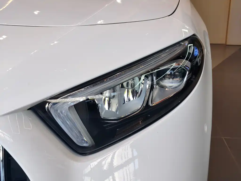 Mercedes-Benz A-Class 2020 Facelift A 200 L Sports Sedan Fashionable купить на сайте DeffCars
